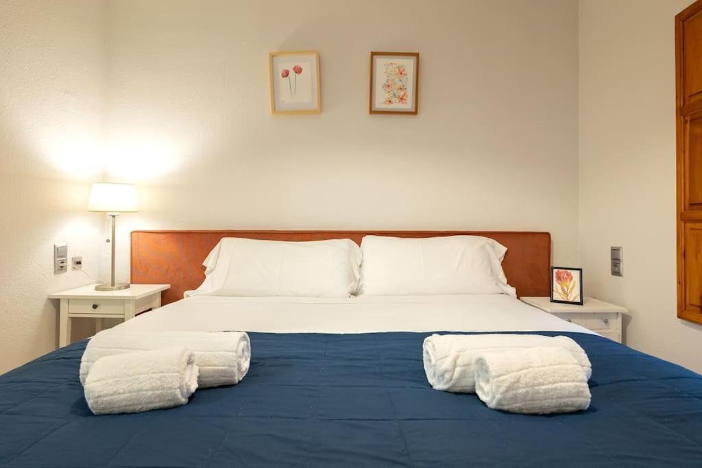 Pajaritos Center Suite By Valcambre Sevilla Eksteriør bilde